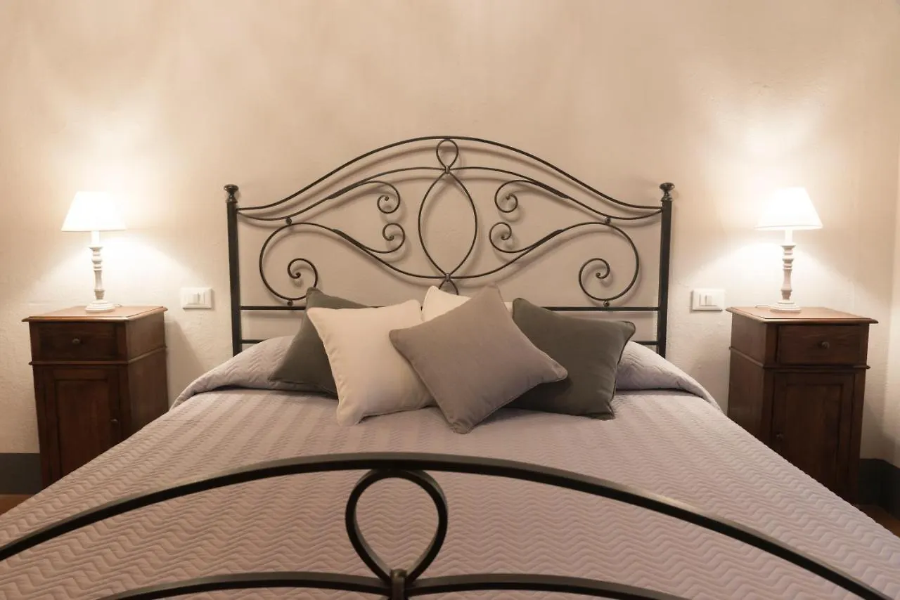 Casale L'Oliveta Villa Buti 0*,  Olaszország